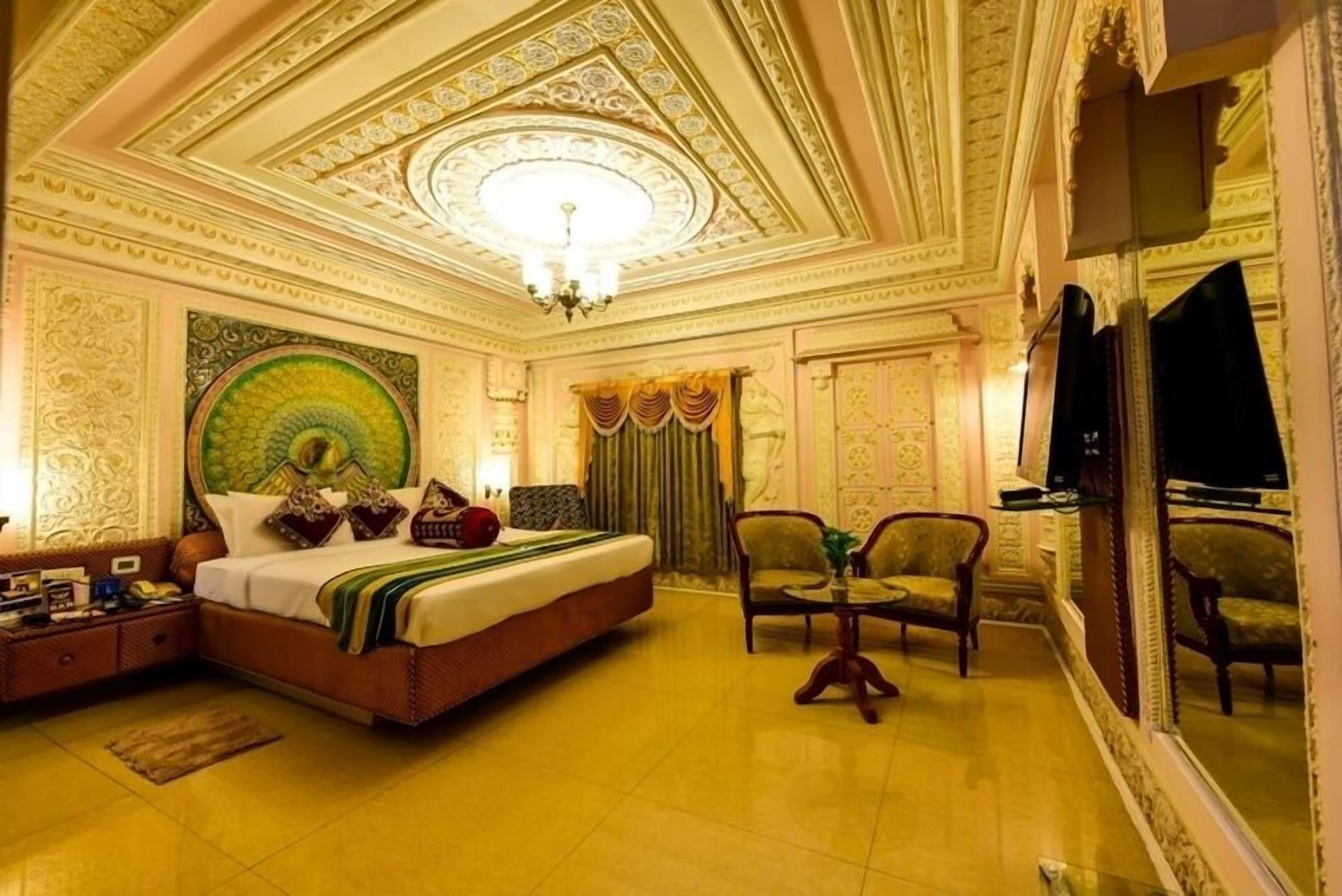 Hotel Ambica Empire Chennai Eksteriør billede